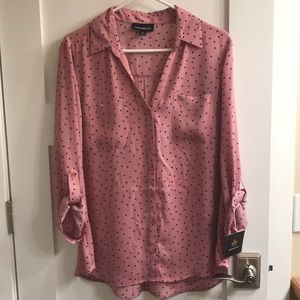 Roll sleeve top